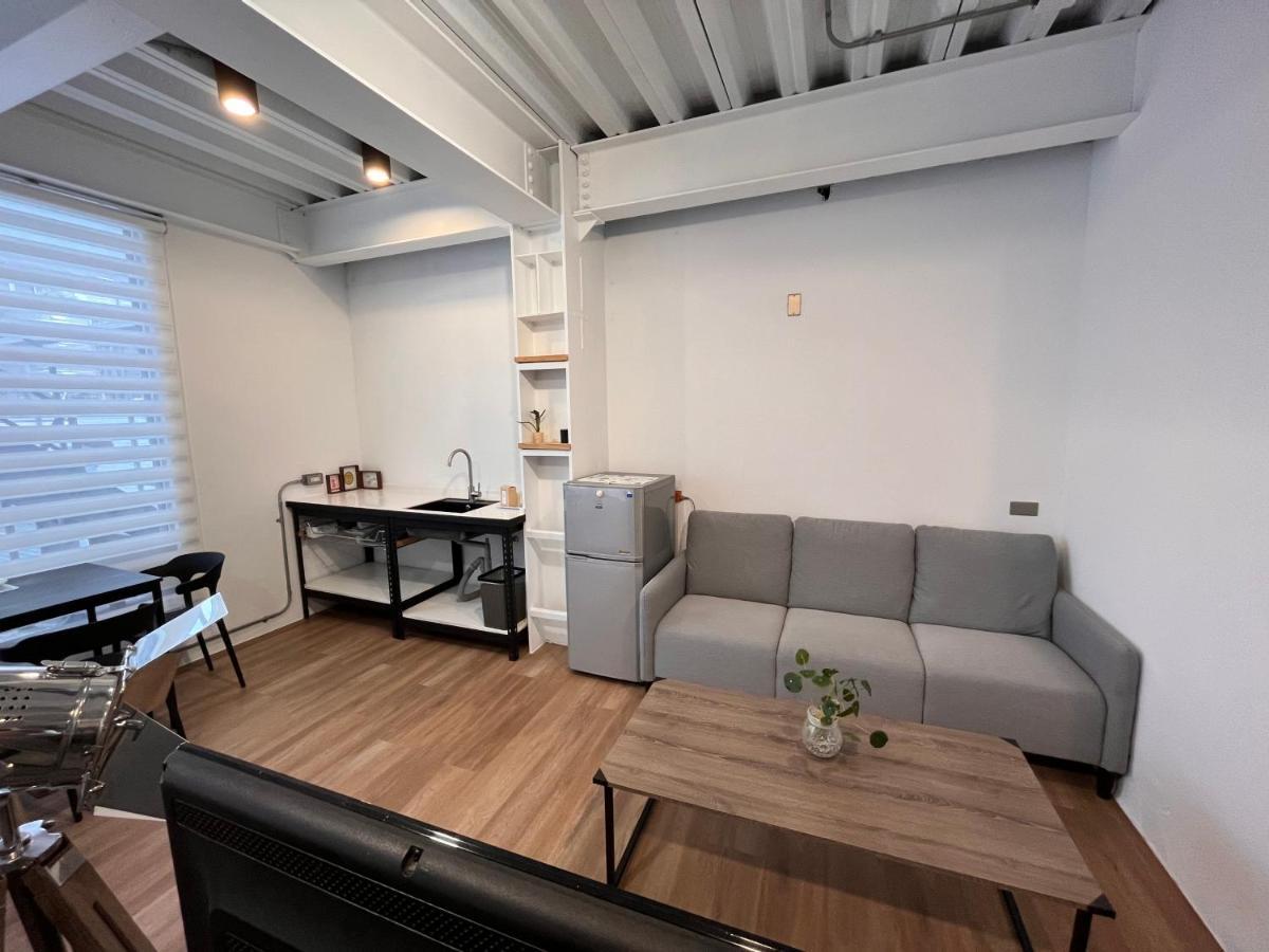 Moon 2 Tainan Bed & Breakfast Anping Eksteriør bilde